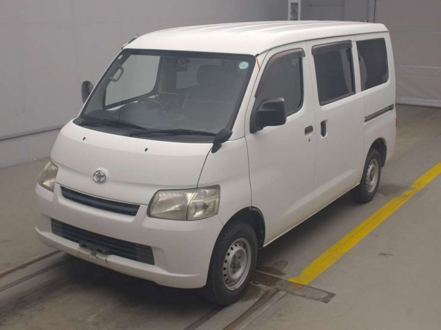TOYOTA TOWN ACE VAN 2014