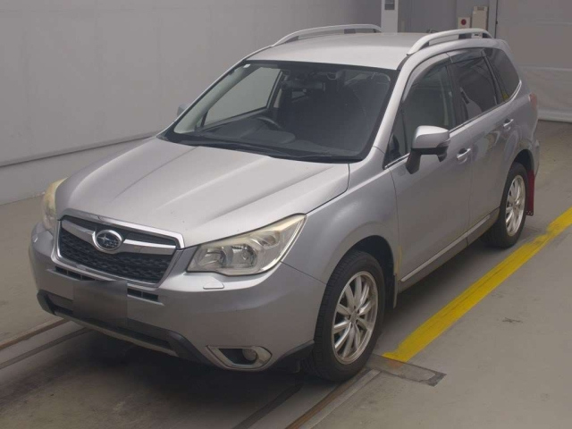 SUBARU FORESTER 2014