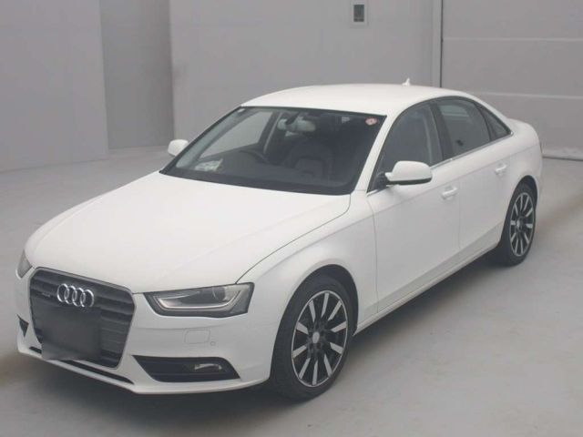 AUDI A4 2012