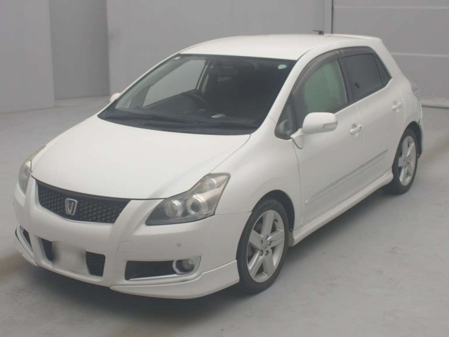 TOYOTA BLADE 2010