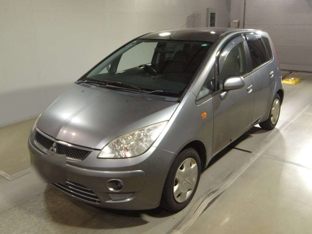 MITSUBISHI COLT 2012