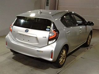TOYOTA AQUA 2020