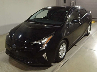 TOYOTA PRIUS 2017