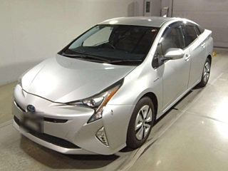 TOYOTA PRIUS 2016