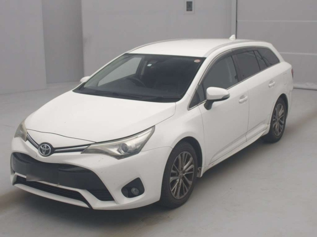 TOYOTA AVENSIS WAGON 2016