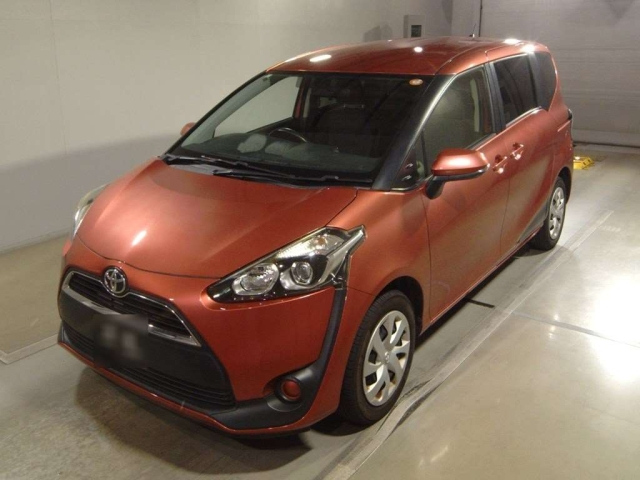 TOYOTA SIENTA 2017