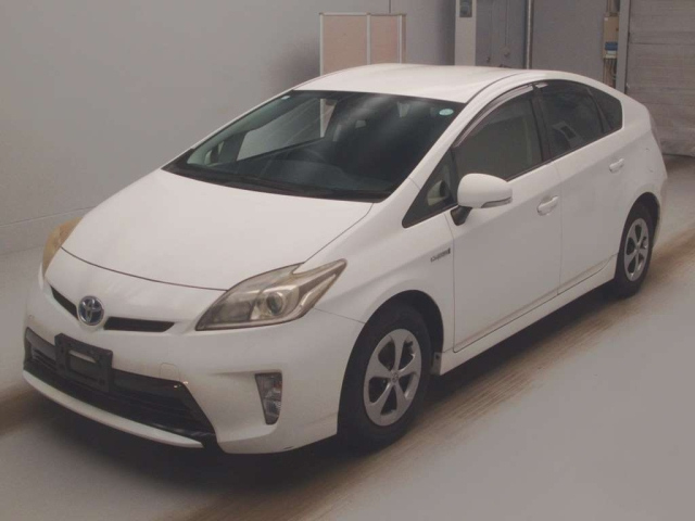 TOYOTA PRIUS 2012