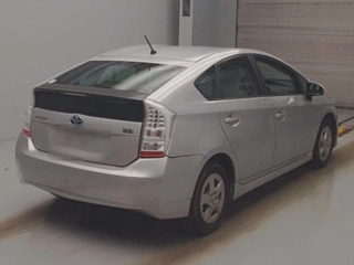 TOYOTA PRIUS 2010