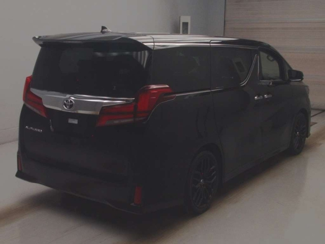 TOYOTA ALPHARD 2023