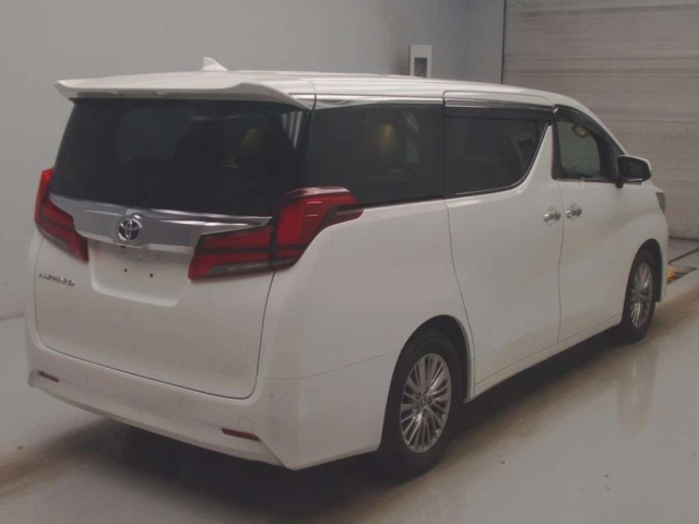 TOYOTA ALPHARD 2018