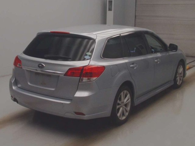 SUBARU LEGACY 2012