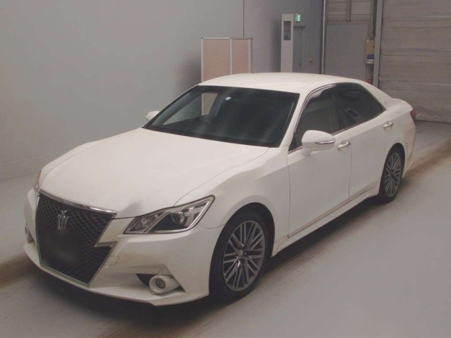 TOYOTA CROWN 2013