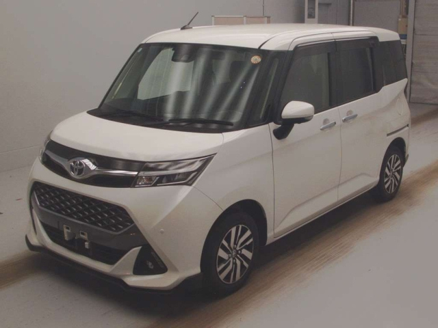 TOYOTA TANK 2020
