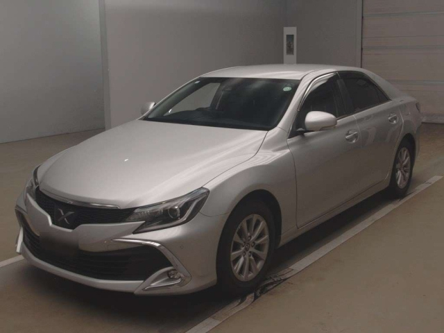 TOYOTA MARK X 2018