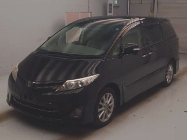 TOYOTA ESTIMA 2010