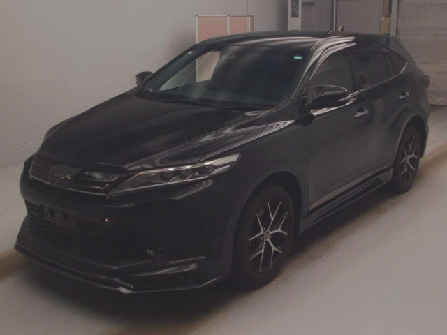 TOYOTA HARRIER 2018