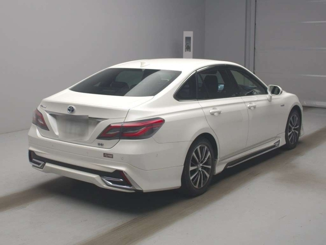 TOYOTA CROWN 2019