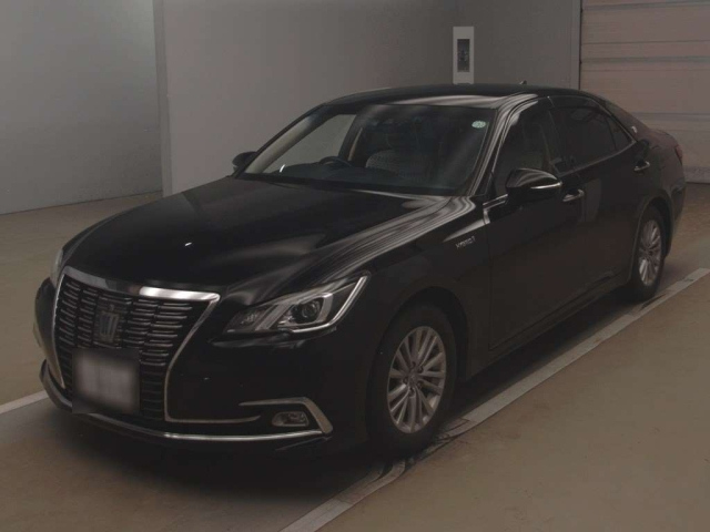 TOYOTA CROWN 2017