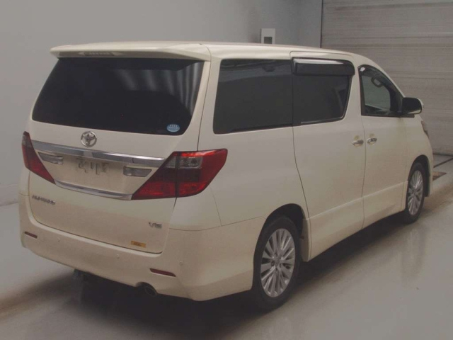 TOYOTA ALPHARD 2012