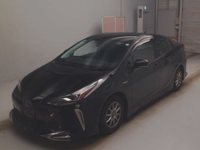 TOYOTA PRIUS 2019