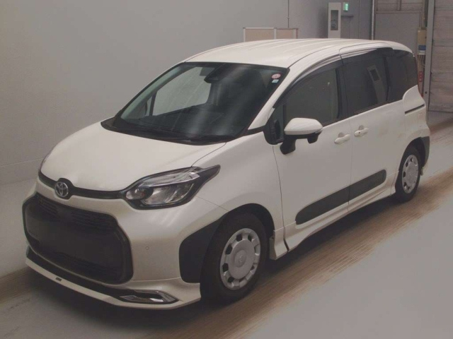 TOYOTA SIENTA 2022