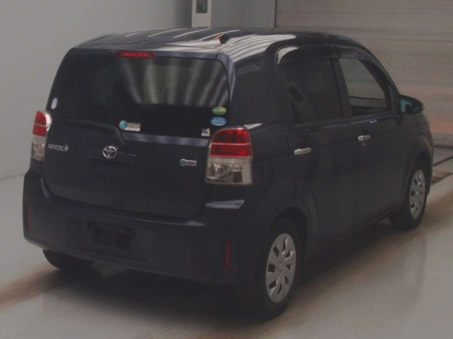 TOYOTA SPADE 2012