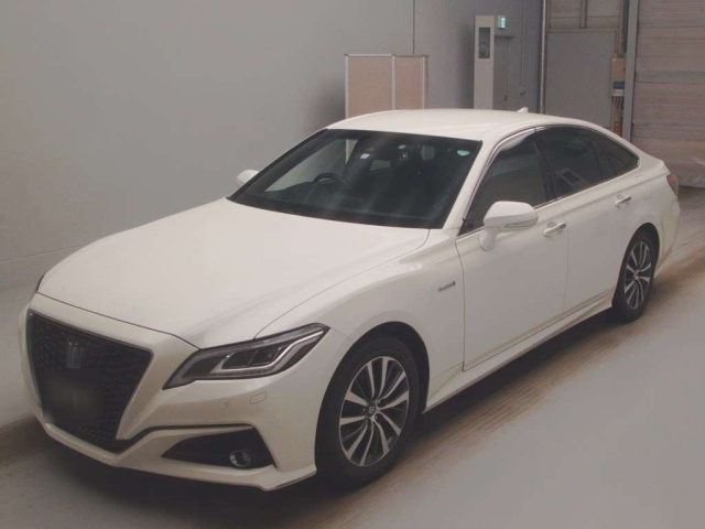 TOYOTA CROWN 2020