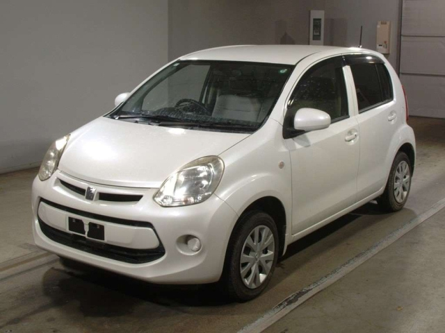 TOYOTA PASSO 2015
