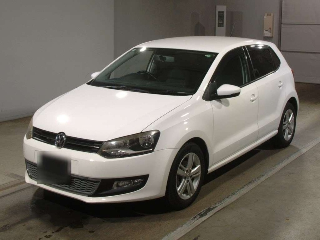 VOLKSWAGEN POLO 2010