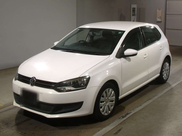 VOLKSWAGEN POLO 2010