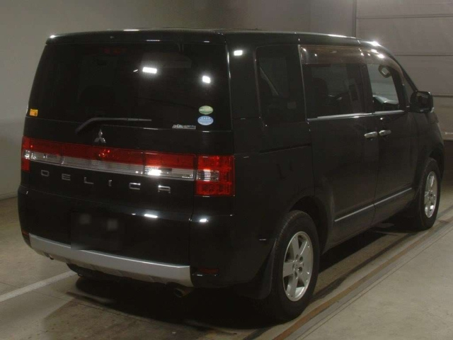 MITSUBISHI DELICA D5 2012