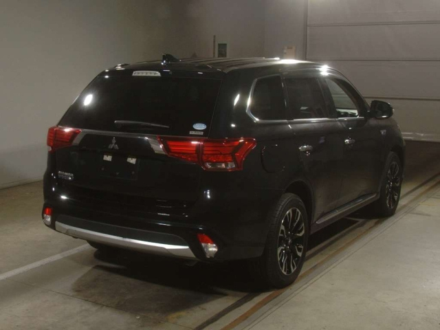 MITSUBISHI OUTLANDER PHEV 2017
