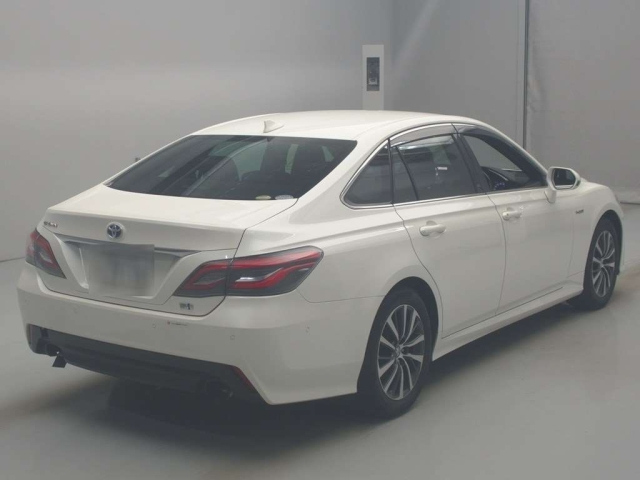 TOYOTA CROWN 2019