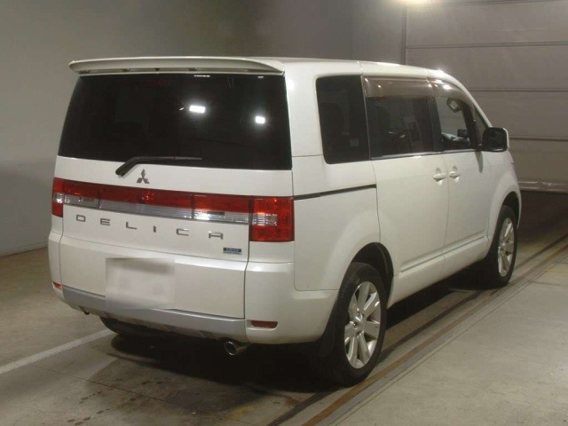 MITSUBISHI DELICA D5 2013