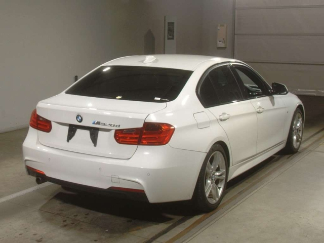 BMW 3 SERIES 2014
