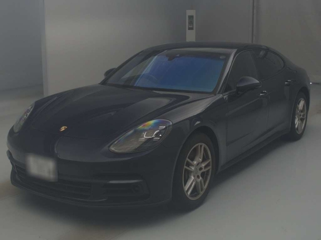 PORSCHE PANAMERA 2019