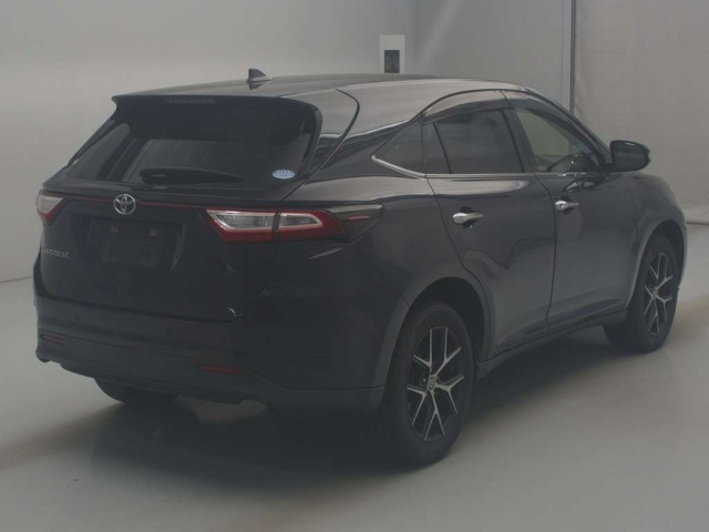 TOYOTA HARRIER 2019