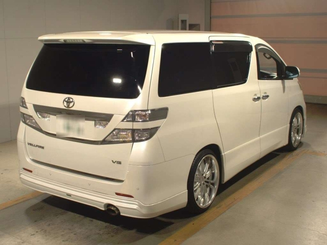TOYOTA VELLFIRE 2008