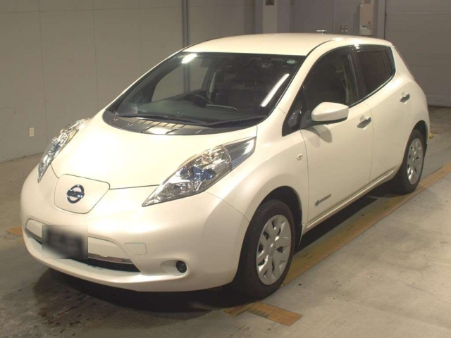 NISSAN LEAF 2017