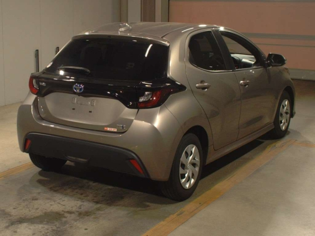TOYOTA YARIS 2021