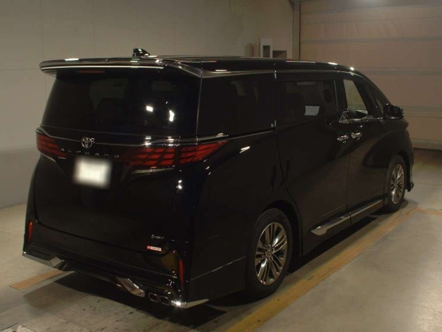 TOYOTA ALPHARD 2024