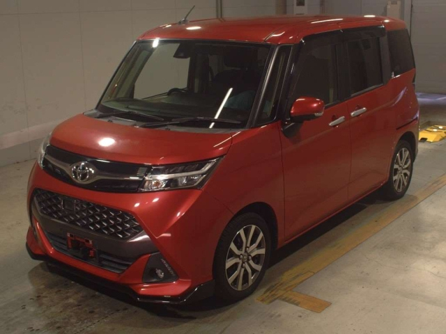 TOYOTA TANK 2018