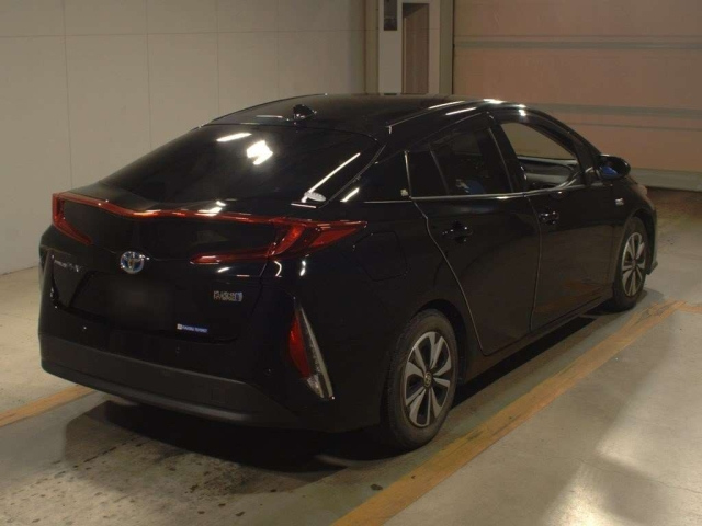 TOYOTA PRIUS PHV 2018