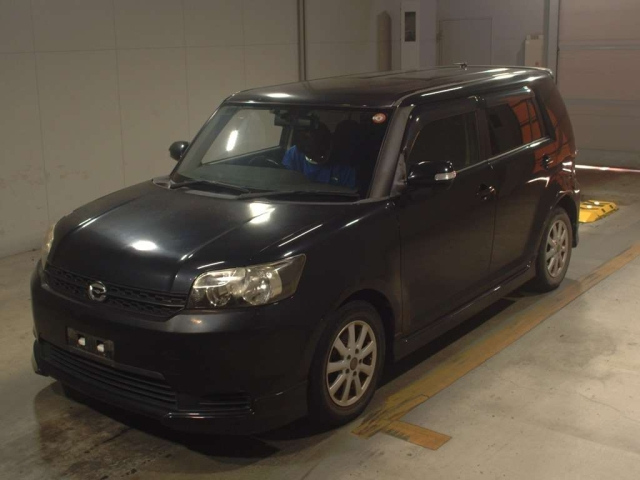 TOYOTA COROLLA RUMION 2010