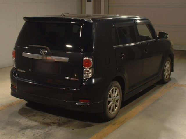 TOYOTA COROLLA RUMION 2010