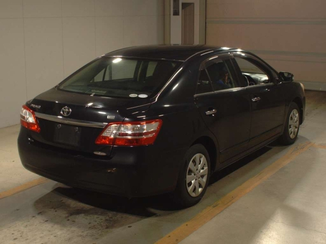 TOYOTA PREMIO 2010
