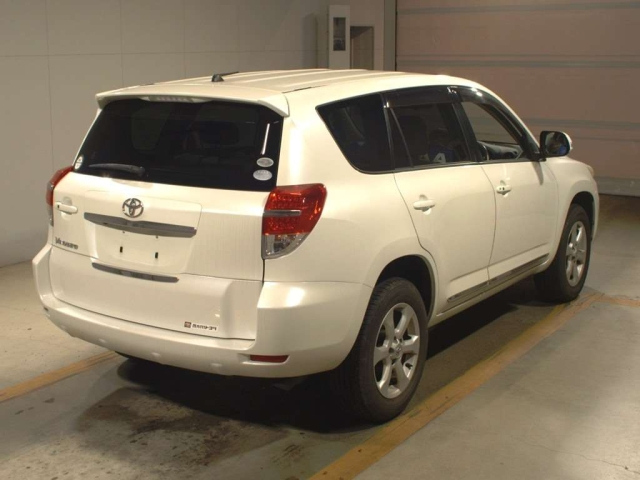 TOYOTA VANGUARD 2011