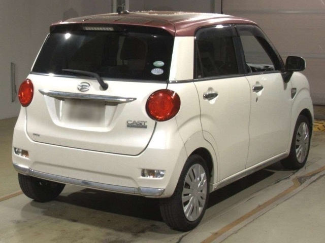 DAIHATSU CAST 2016