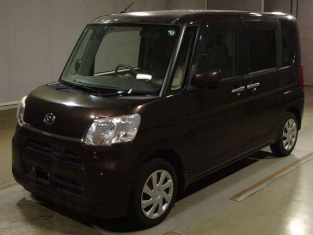 DAIHATSU TANTO 2014