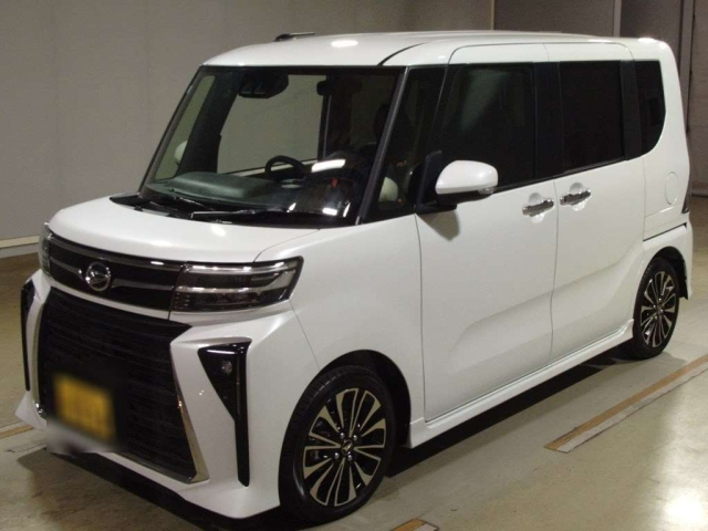 DAIHATSU TANTO 2024